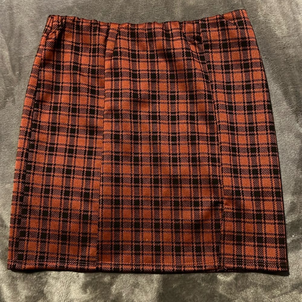 Short skirt